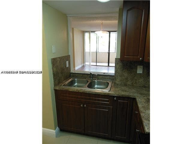 Verabella Falls · #B-308 in Miami - Photo 3