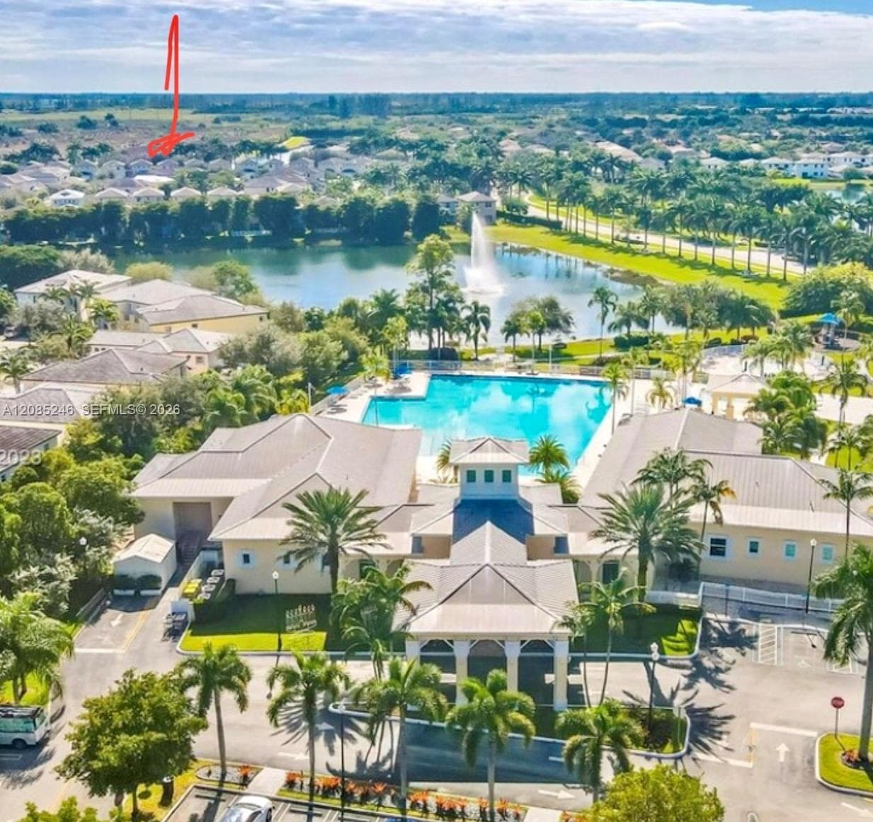 Club aerial view and Property location