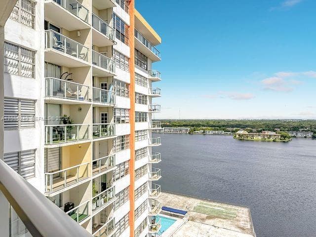 BUCKLEY TOWERS CONDO - EA · #1414E in Miami - Photo 20