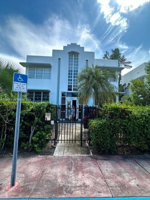 WALLIAN CO-OP APTS INC · #101 in Miami Beach - Photo 1