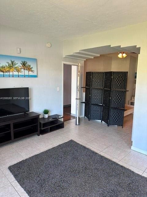 WALLIAN CO-OP APTS INC · #101 in Miami Beach - Photo 5