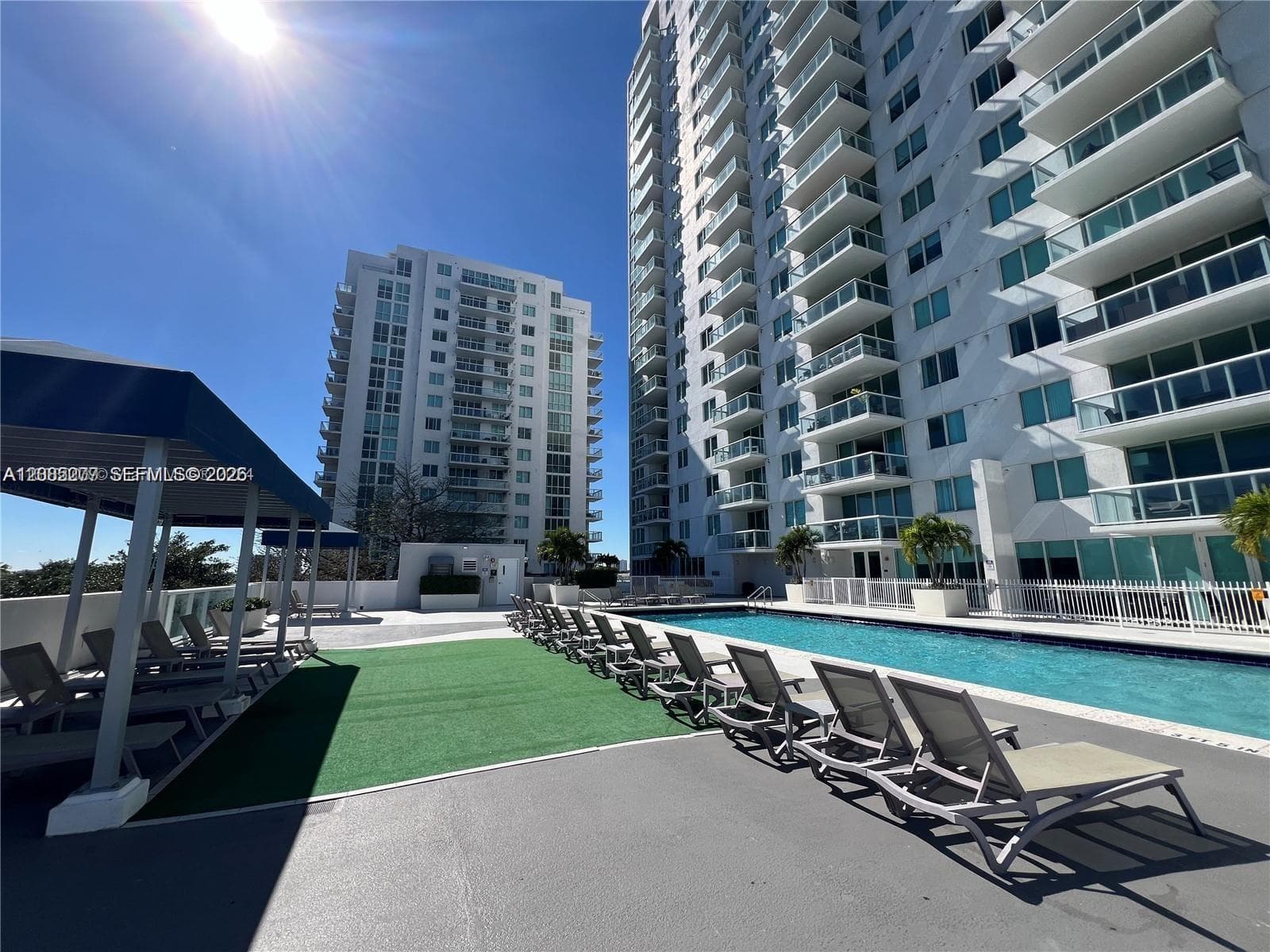 TERRAZAS RIVERPARK VILLAG · #804 in Miami - Photo 2