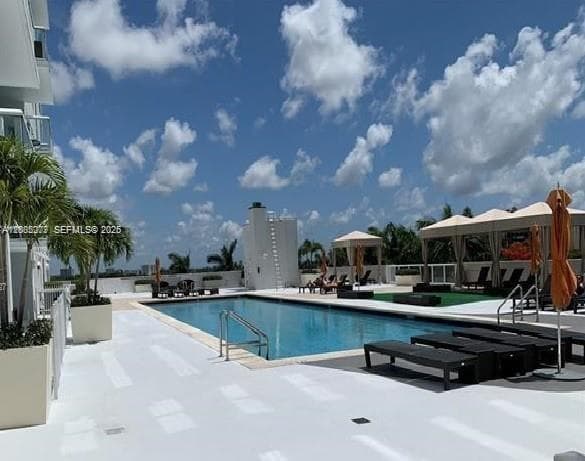 TERRAZAS RIVERPARK VILLAG · #804 in Miami - Photo 20