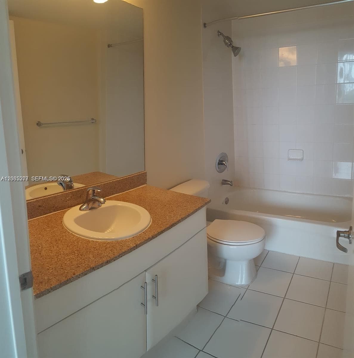 TERRAZAS RIVERPARK VILLAG · #804 in Miami - Photo 14