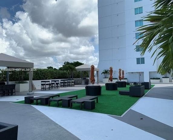 TERRAZAS RIVERPARK VILLAG · #804 in Miami - Photo 15