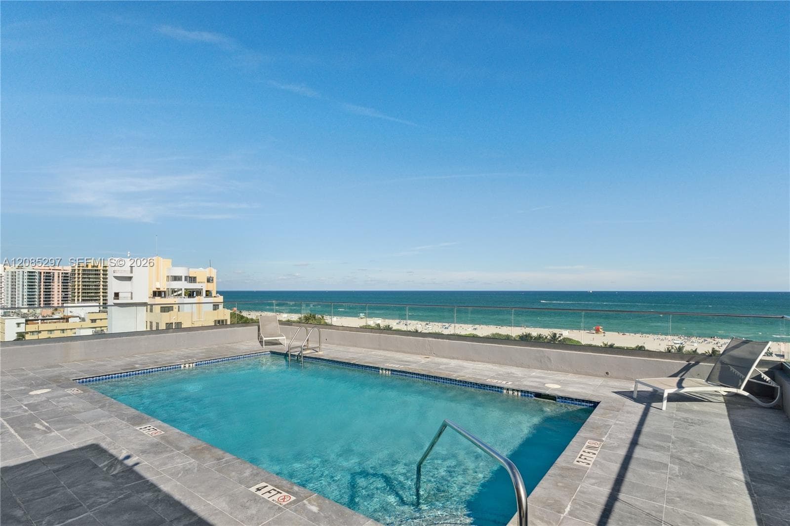 ISLANDER CONDO APTS · #508 in Miami Beach - Photo 9