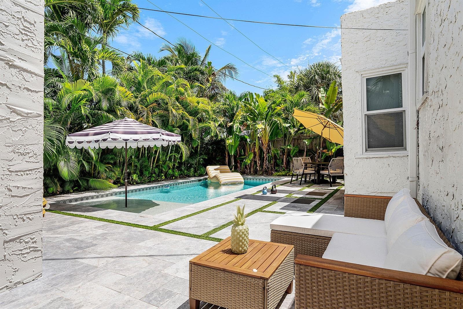 027-525WestwoodRoad-WestPalmBeach-FL-334