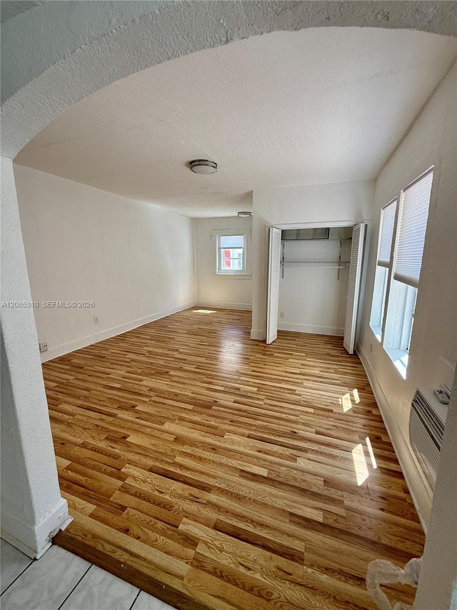 PARK FRONT CONDO · #108 in Miami Beach - Photo 2