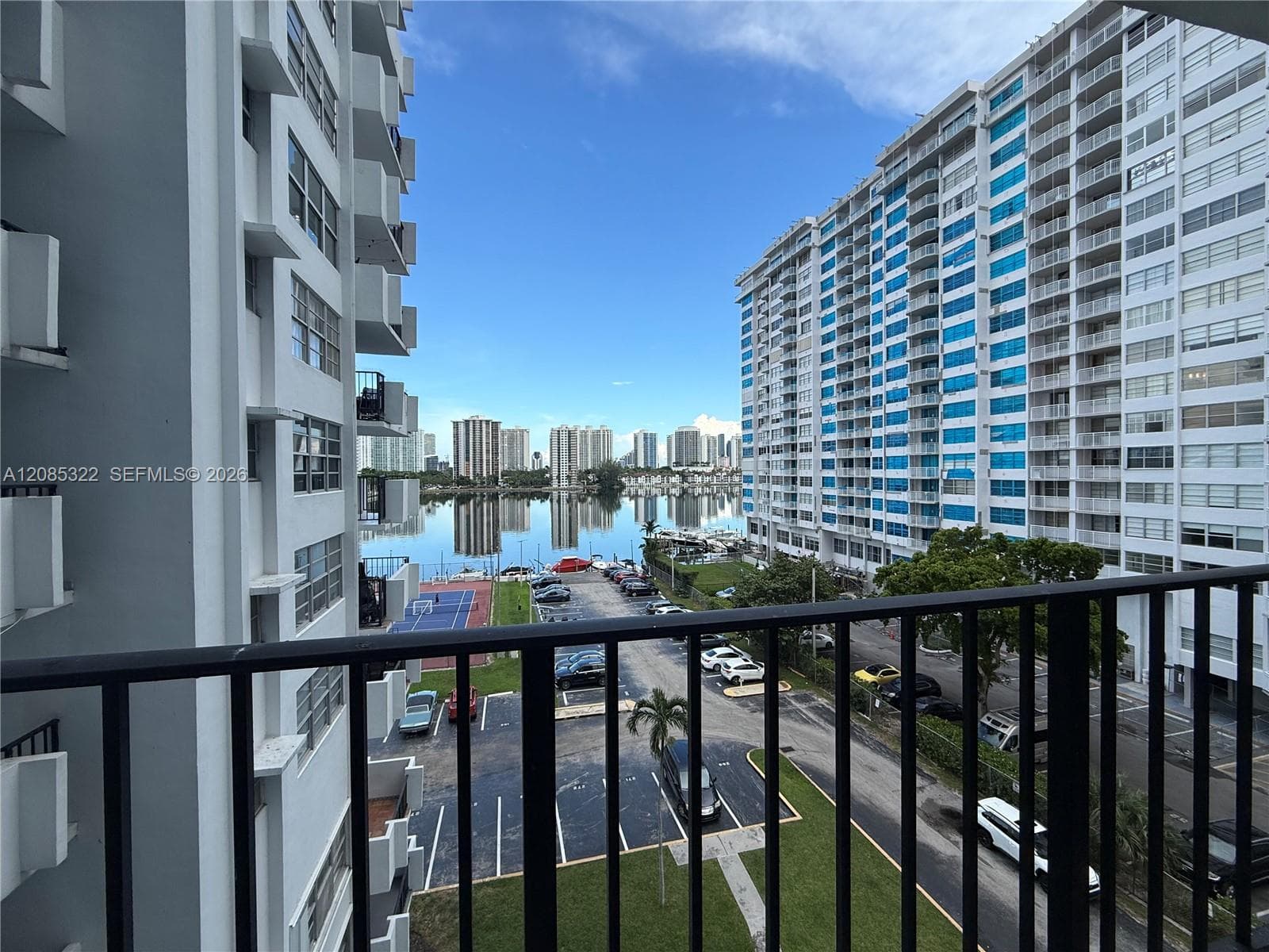 Tower · #601 in Aventura - Photo 4