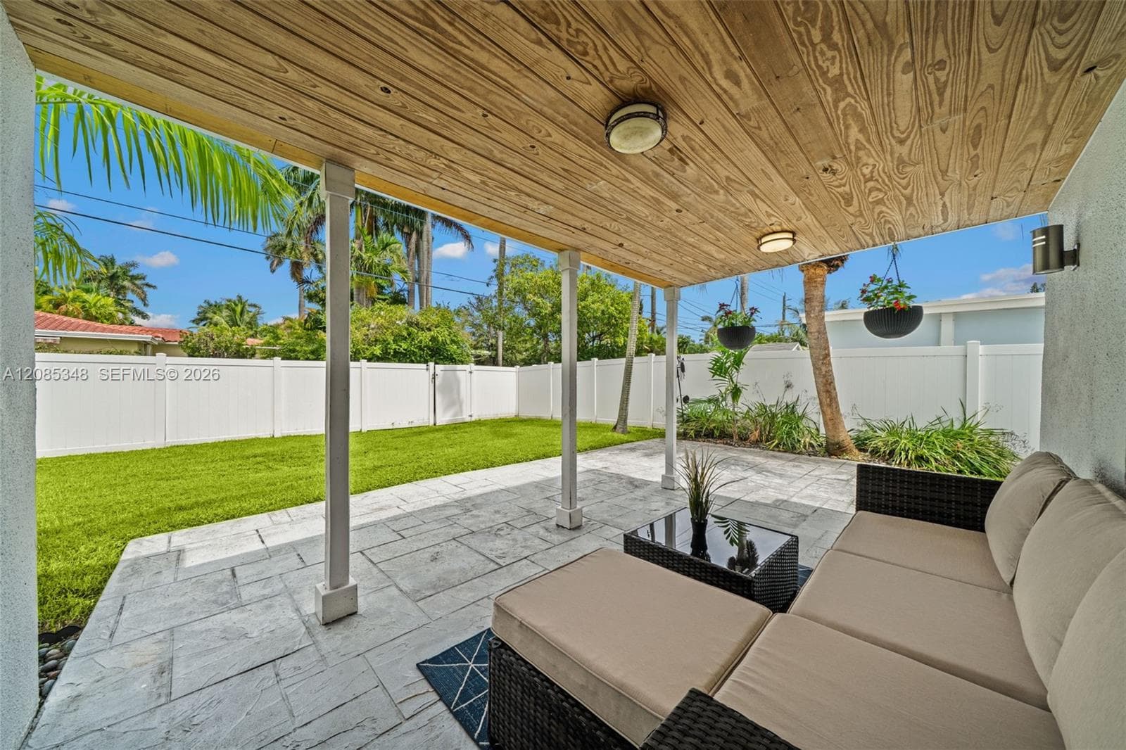 1239 Washington St photo 27
