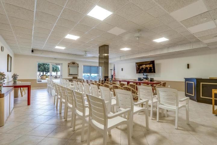 Social Room