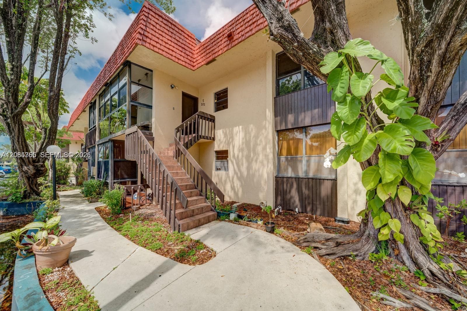 Northlake Vilg at Calif · #206E in North Miami Beach - Photo 1