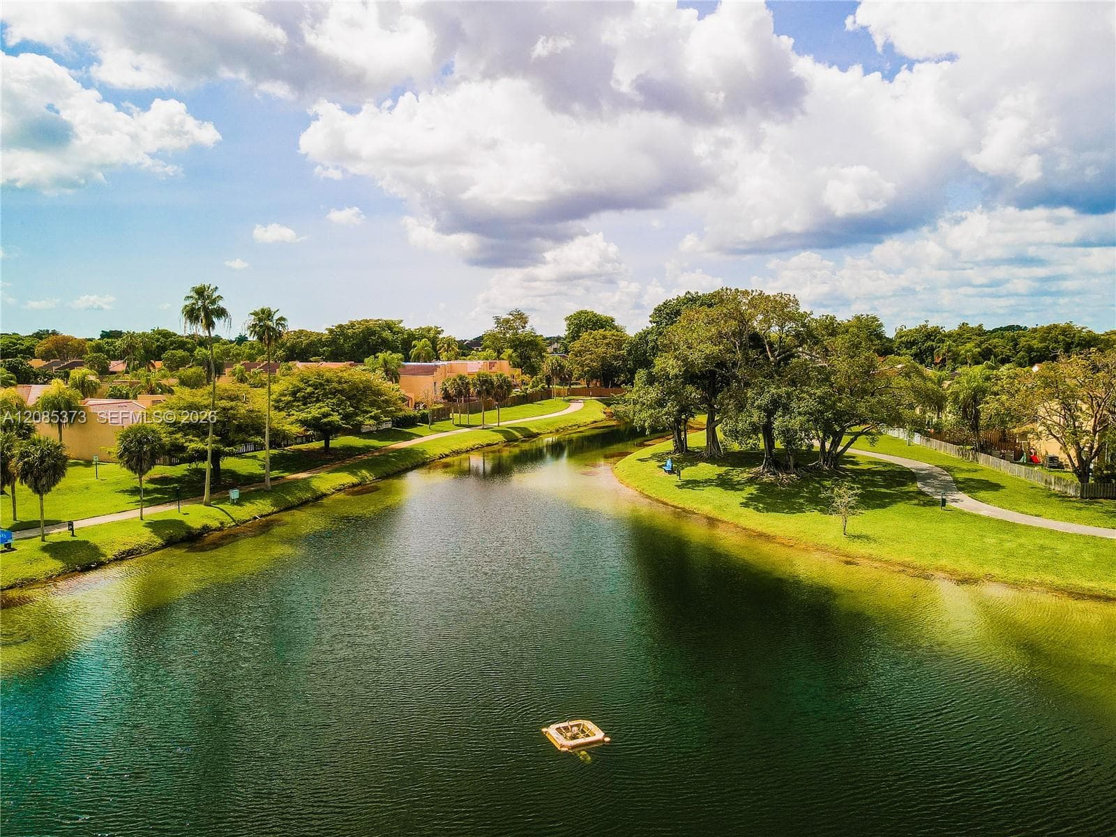 Enjoy access to The Hammocks’ scenic lakes, walking and biking trails, parks, recreation areas