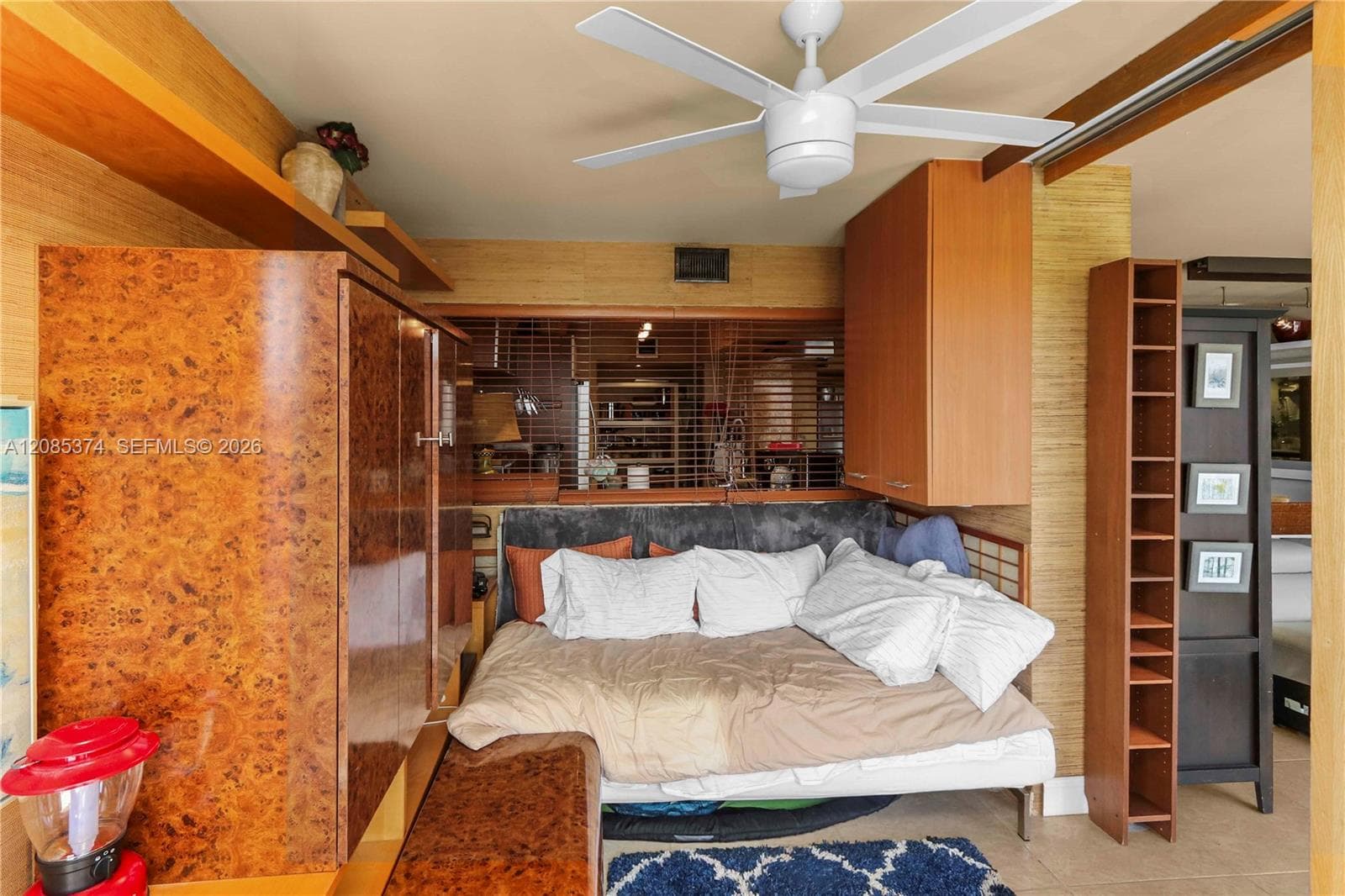 TOWERS OF OCEANVIEW · #724 in Hallandale Beach - Photo 23