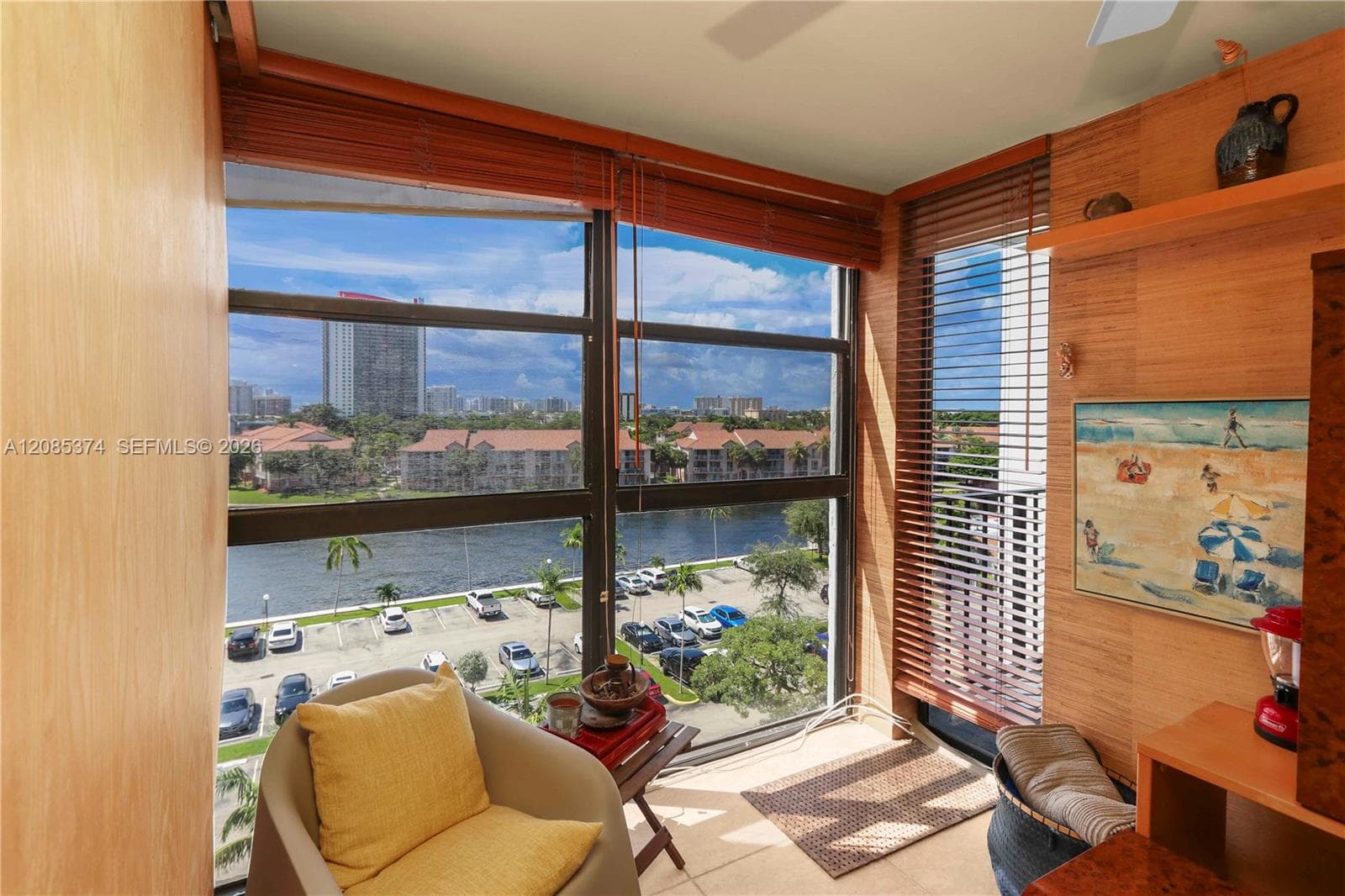 TOWERS OF OCEANVIEW · #724 in Hallandale Beach - Photo 4