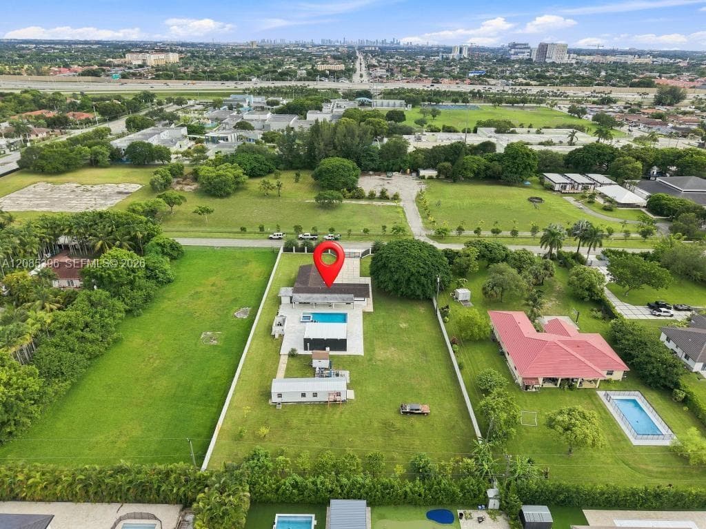 100 NW 120th Ave photo 43