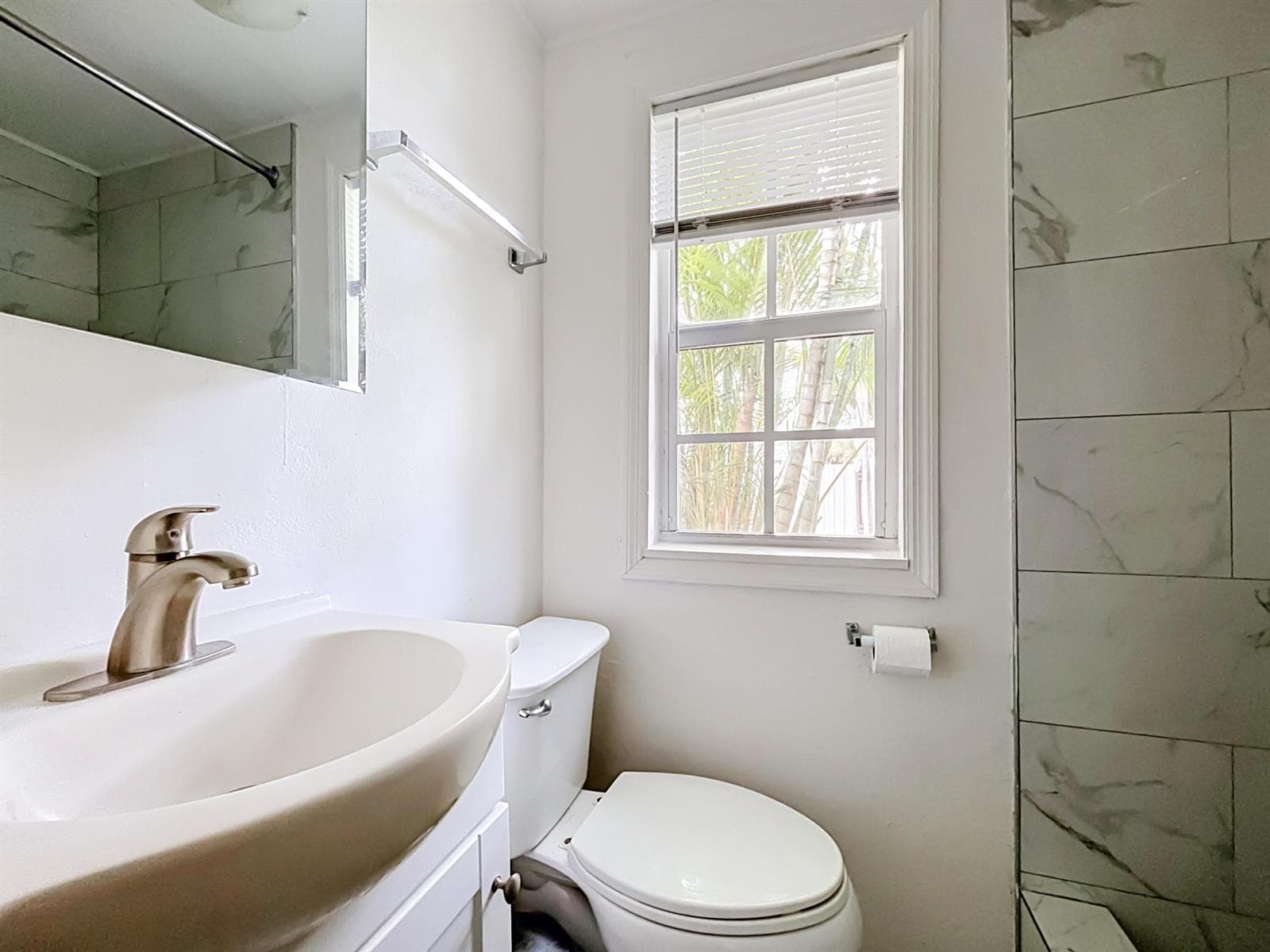 427 37th Street-34
