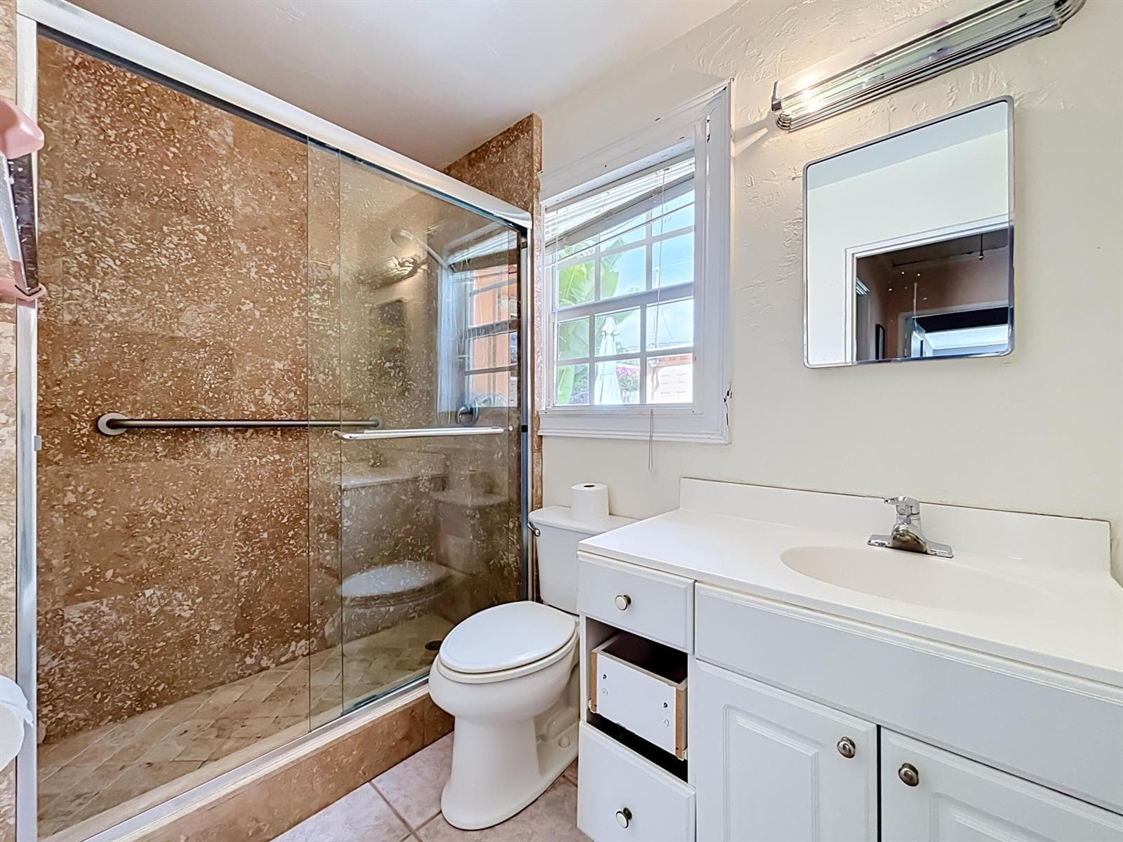 427 37th Street-42