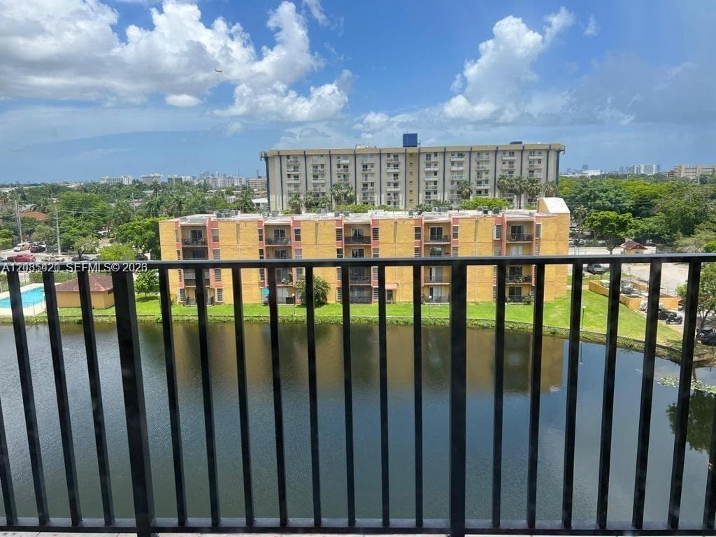 SUNSET VILLAS NO 3 CONDO · #707-10 in Miami - Photo 11