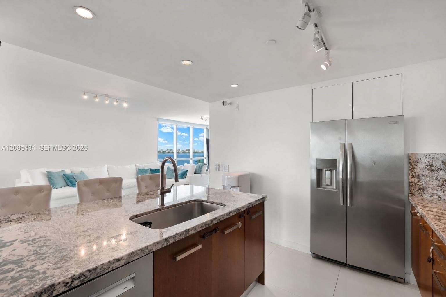 CIELO ON THE BAY CONDO · #1401 in North Bay Village - Photo 13