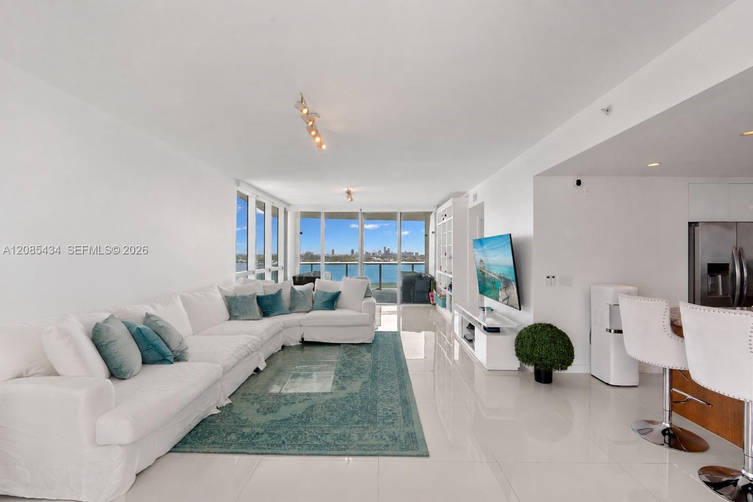 CIELO ON THE BAY CONDO · #1401 in North Bay Village - Photo 3