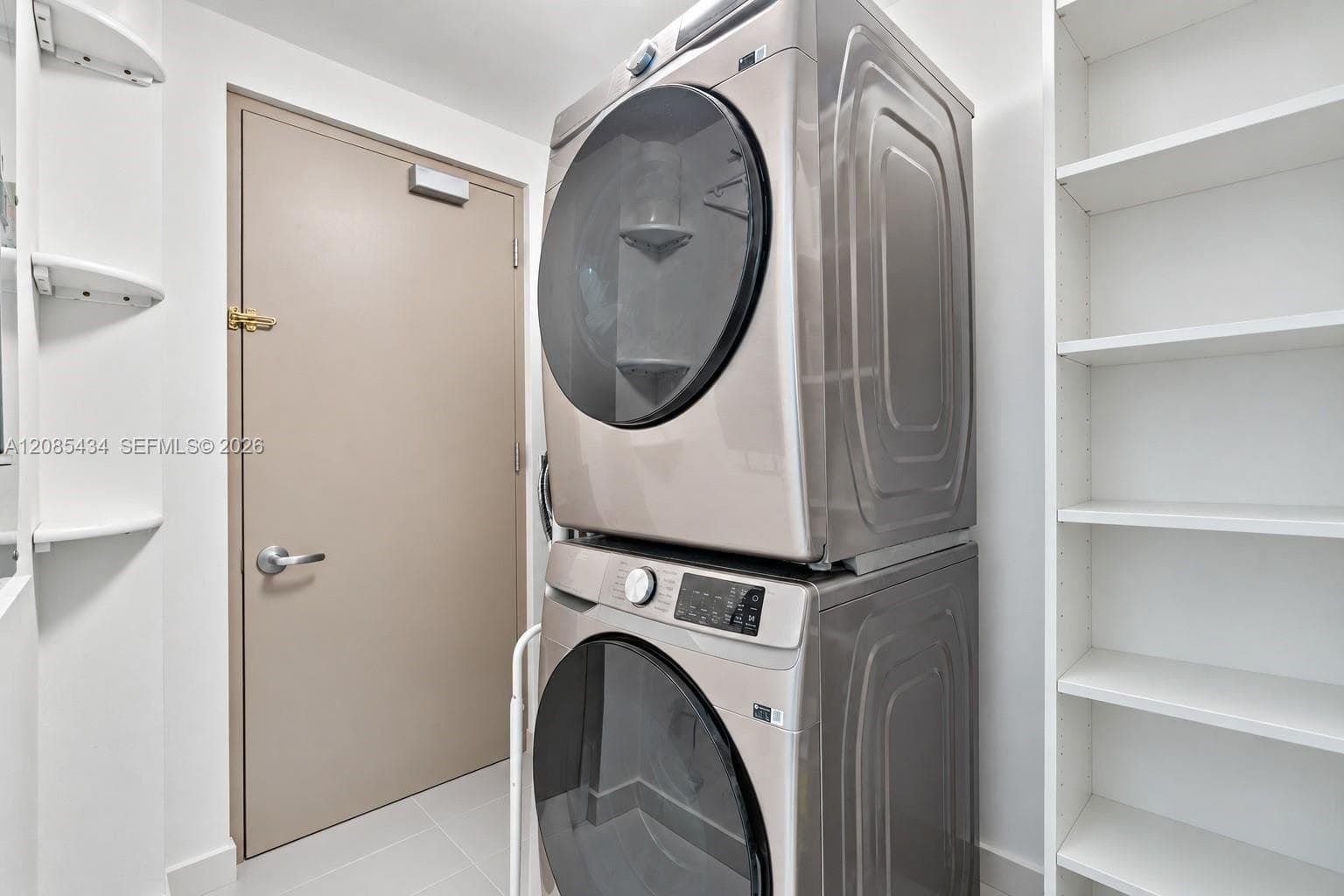 CIELO ON THE BAY CONDO · #1401 in North Bay Village - Photo 32