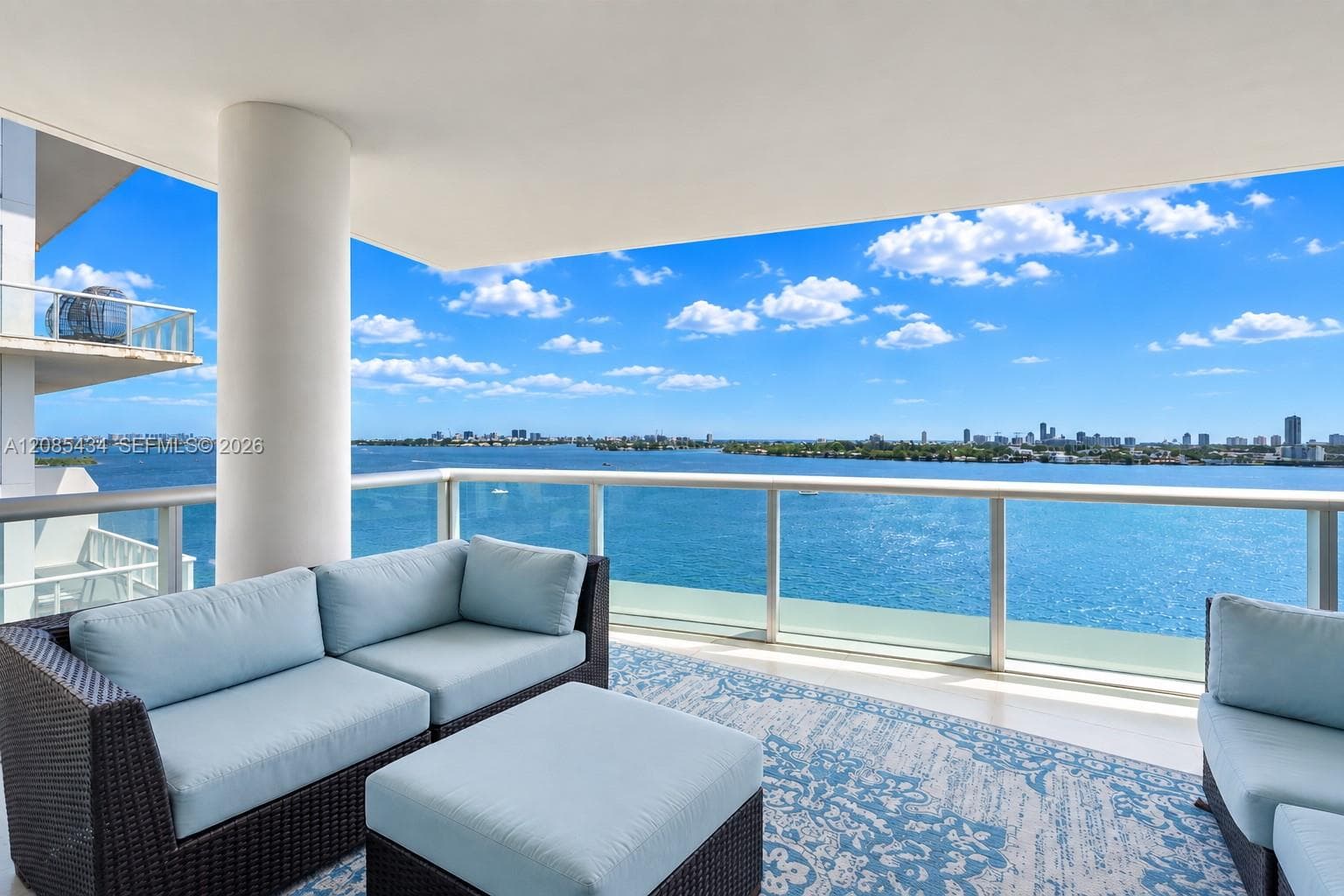 CIELO ON THE BAY CONDO · #1401 in North Bay Village - Photo 1