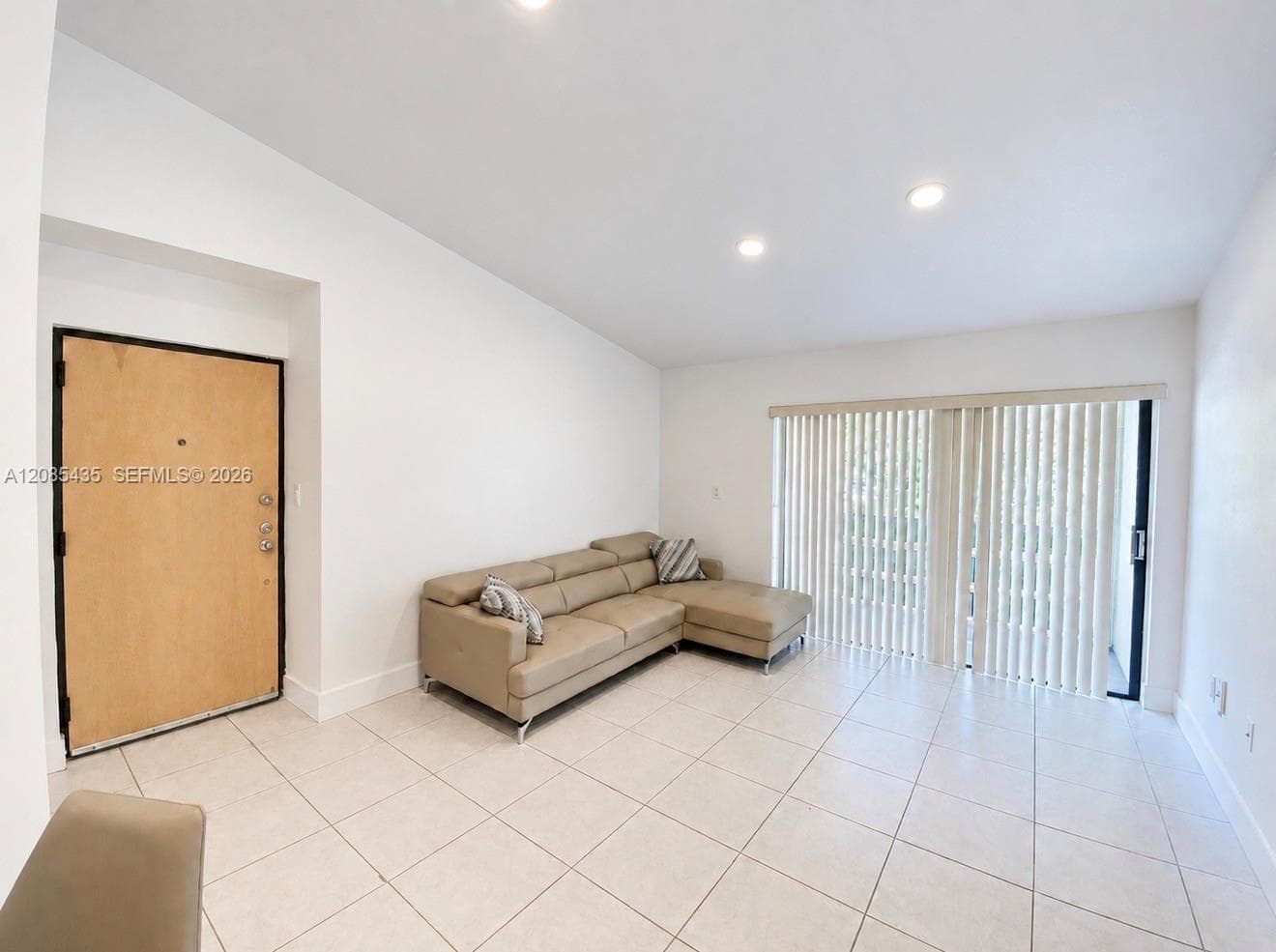 KENLAND WALK CONDO IV · #201-1 in Miami - Photo 4