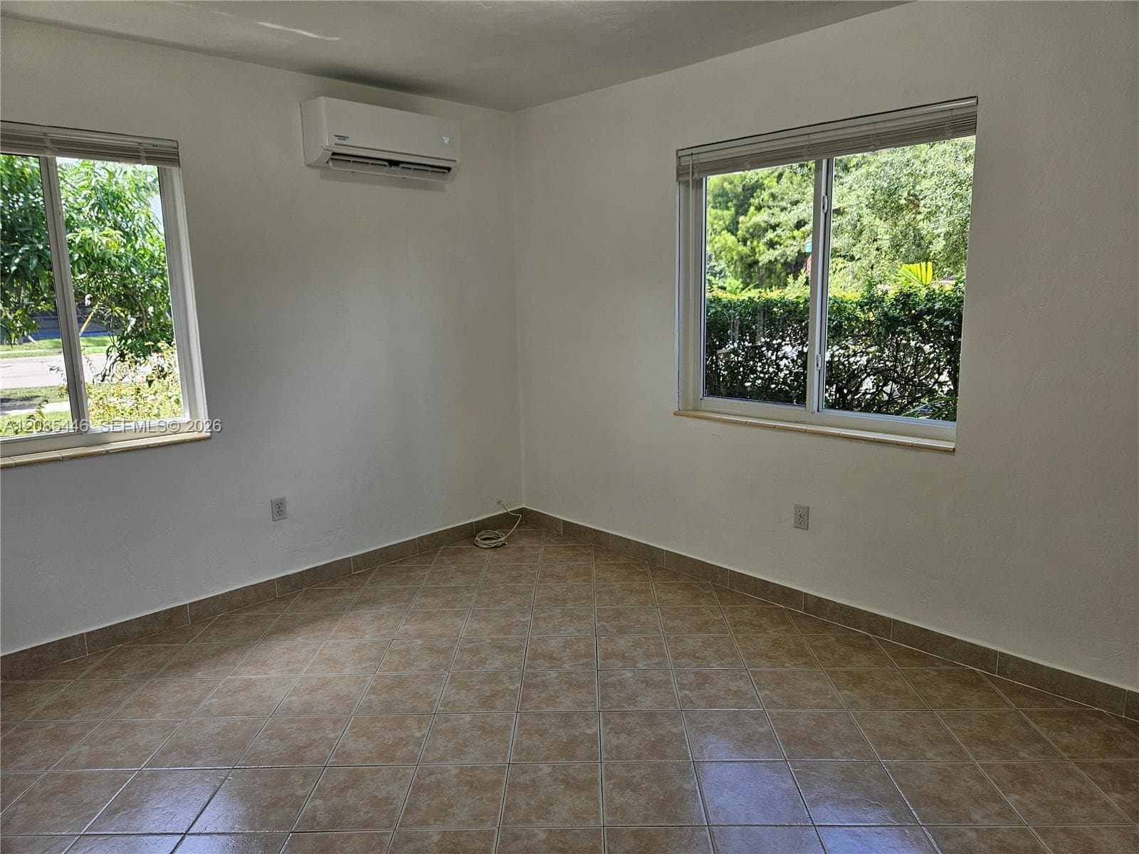 145 SW 60th Ct photo 21