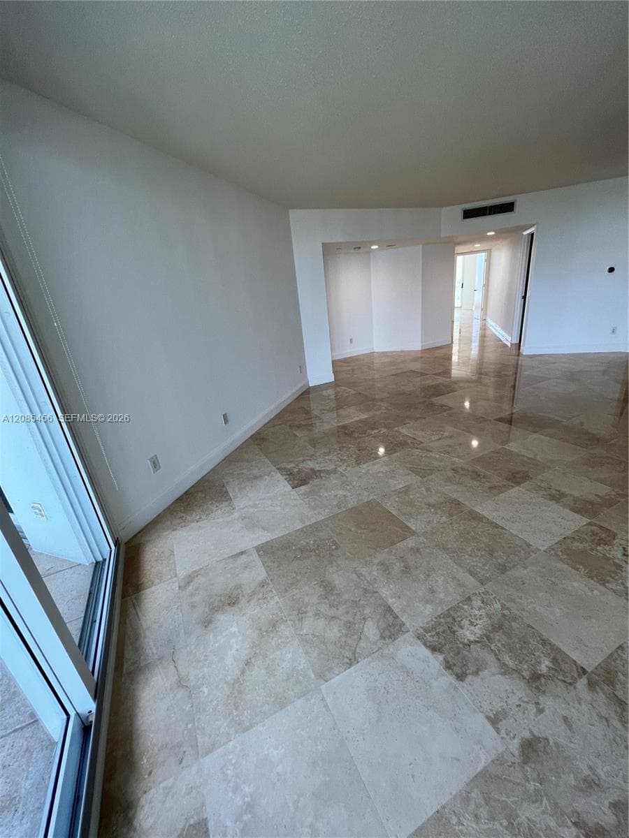 SOUTH TOWER AT THE POINT · #1206 in Aventura - Photo 47