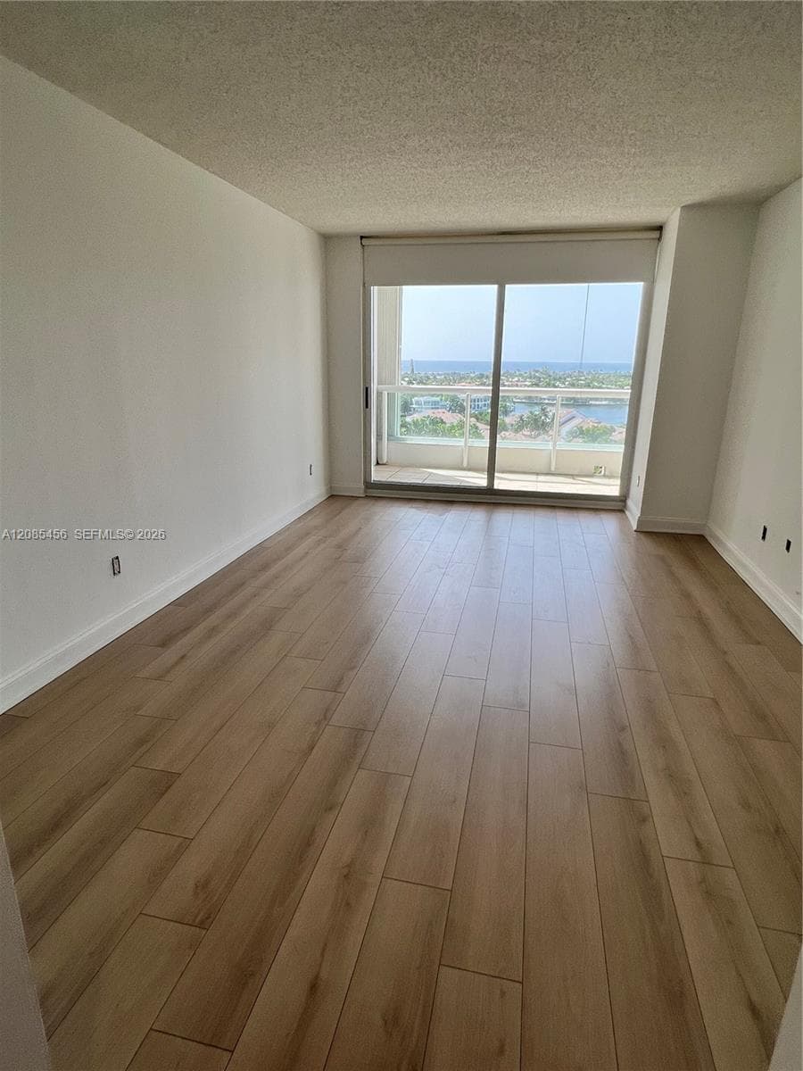 SOUTH TOWER AT THE POINT · #1206 in Aventura - Photo 43