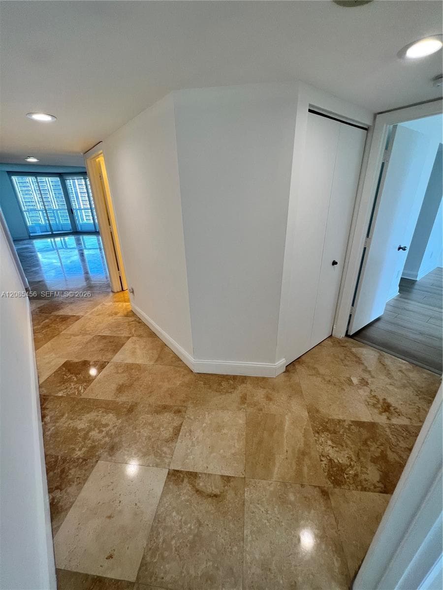 SOUTH TOWER AT THE POINT · #1206 in Aventura - Photo 58