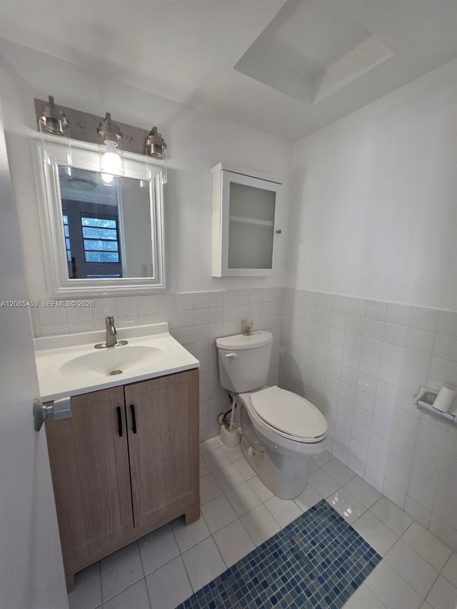 SOUTH BAY CLUB CONDO · #401 in Miami Beach - Photo 8