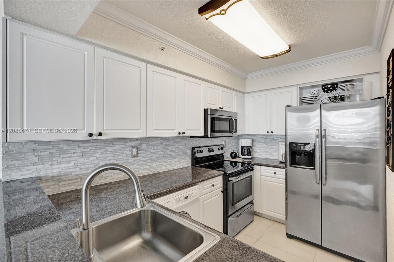 WAVE CONDO · #1212 (available Dec 8) in Hollywood - Photo 18