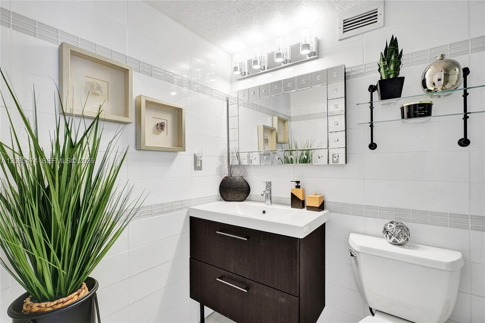 WAVE CONDO · #1212 (available Dec 8) in Hollywood - Photo 19