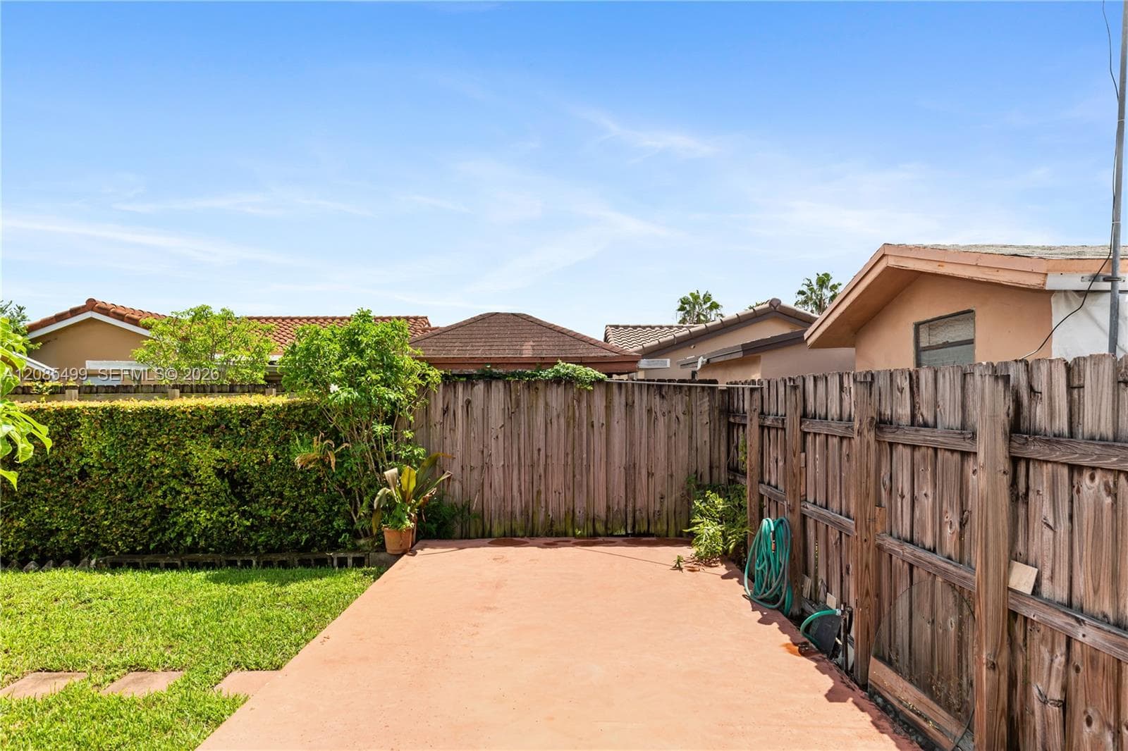 13828 SW 22nd Ter photo 23