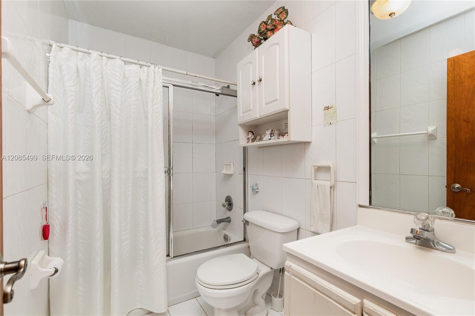 13828 SW 22nd Ter photo 17