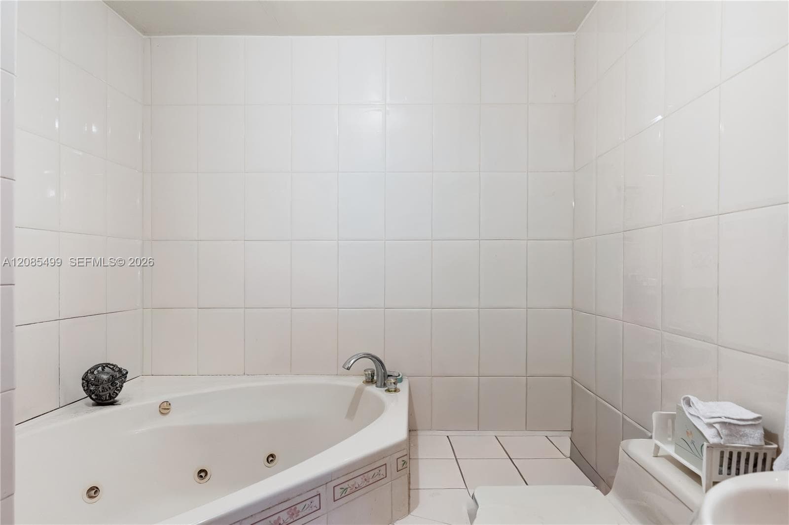 13828 SW 22nd Ter photo 14