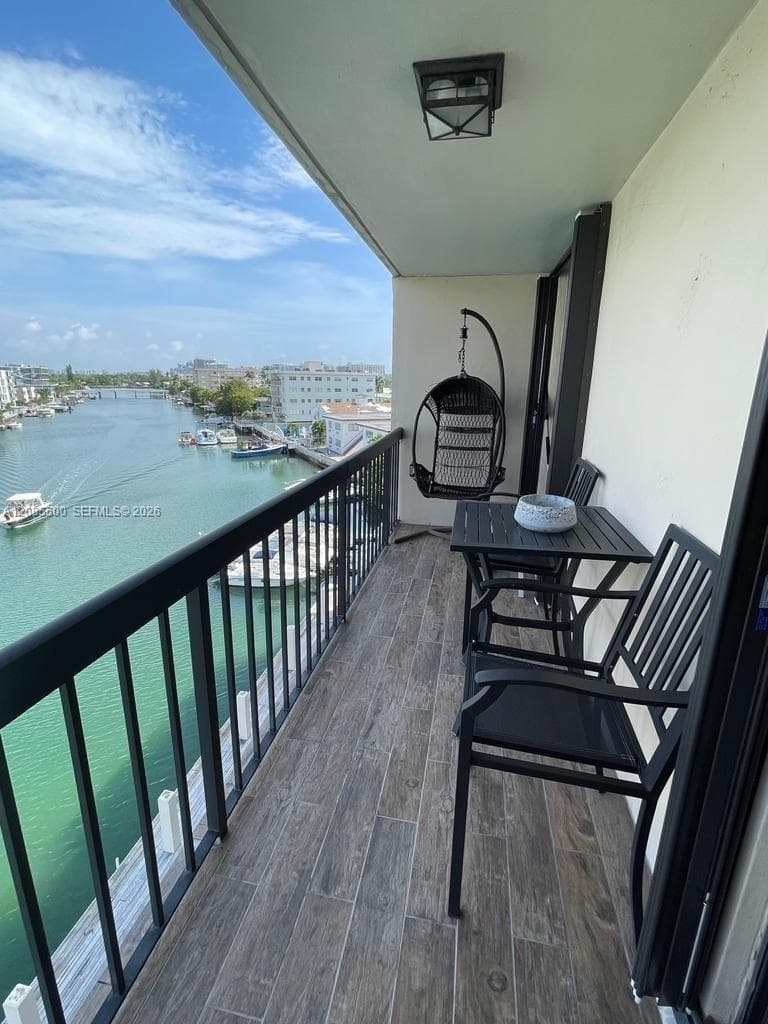 Byron Marina Condominium · #504 in Miami Beach - Photo 23