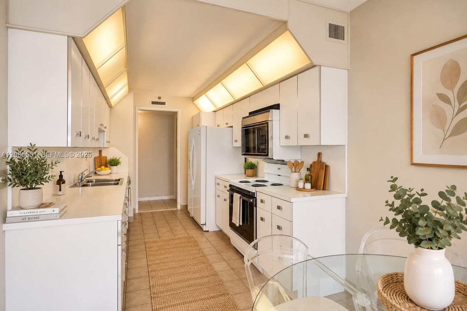MARINA TOWER CONDO · #23C in Aventura - Photo 8