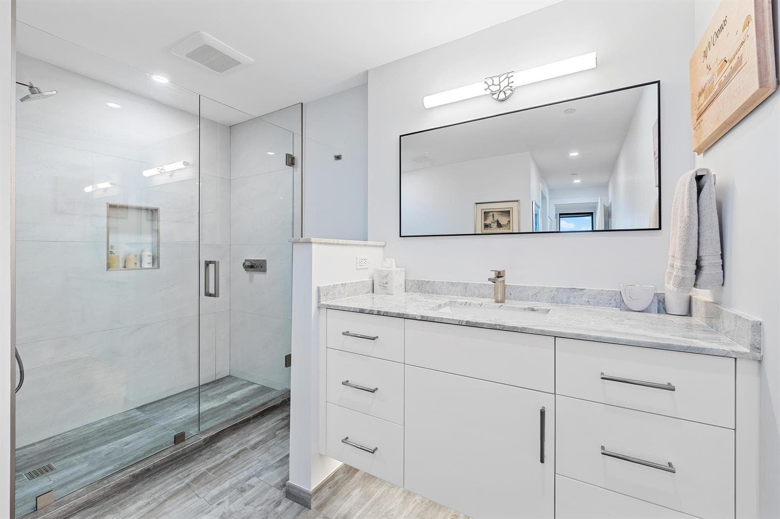 100 Lakeshore Dr 2151-23