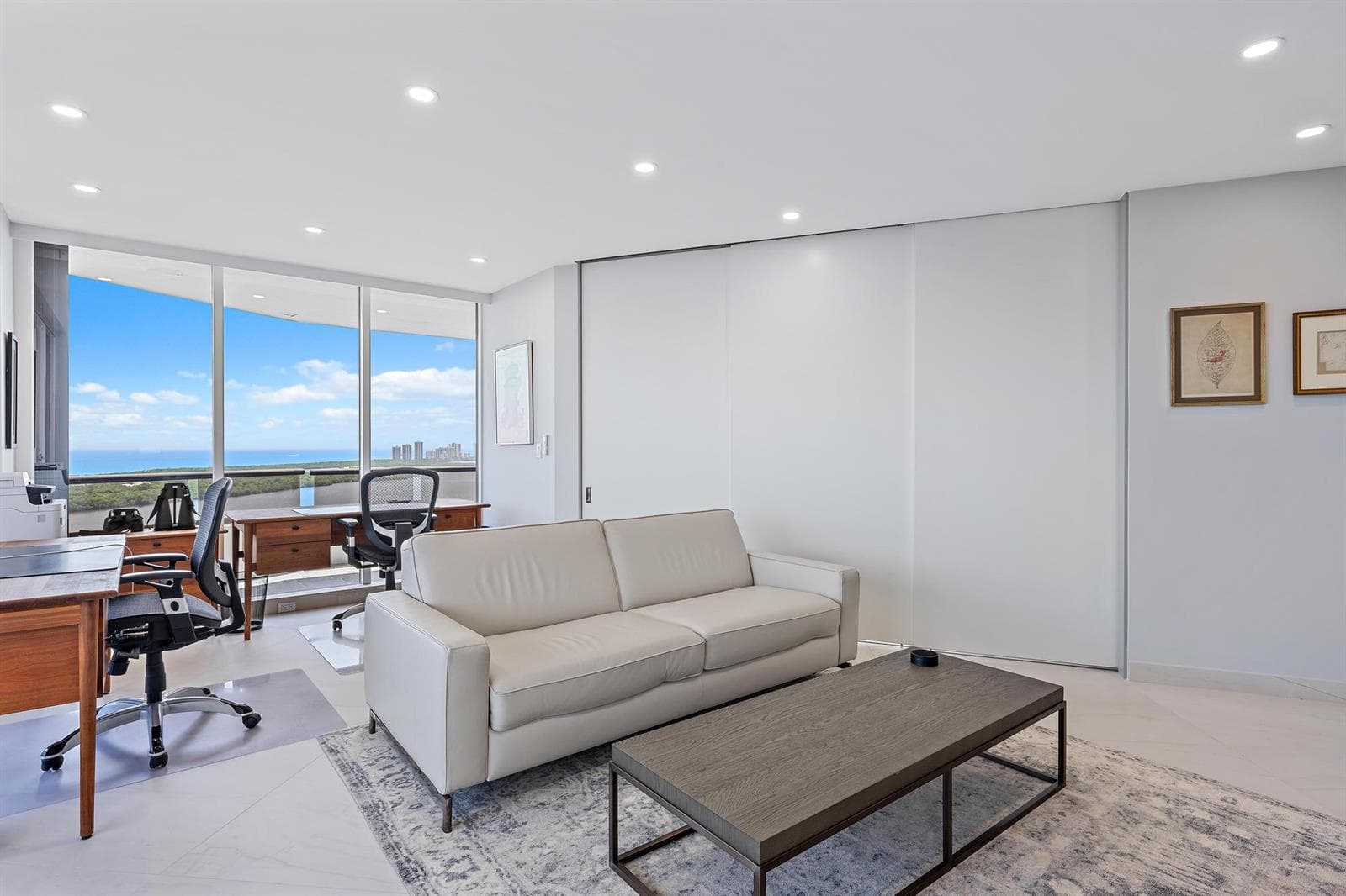 100 Lakeshore Dr 2151-21