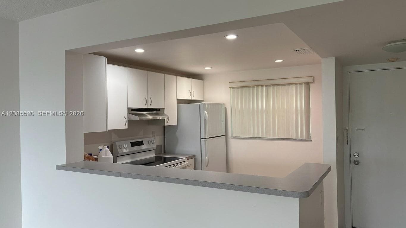 GARDENS OF KENDALL SOUTH · #311 in Miami - Photo 2