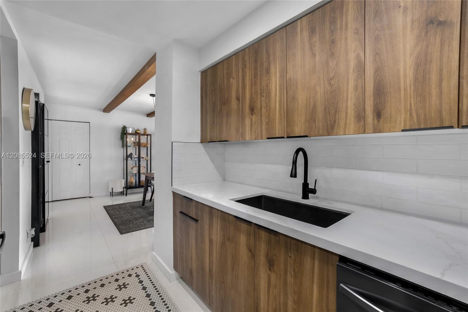 AQUASOL CONDO · #11E in Miami Beach - Photo 22