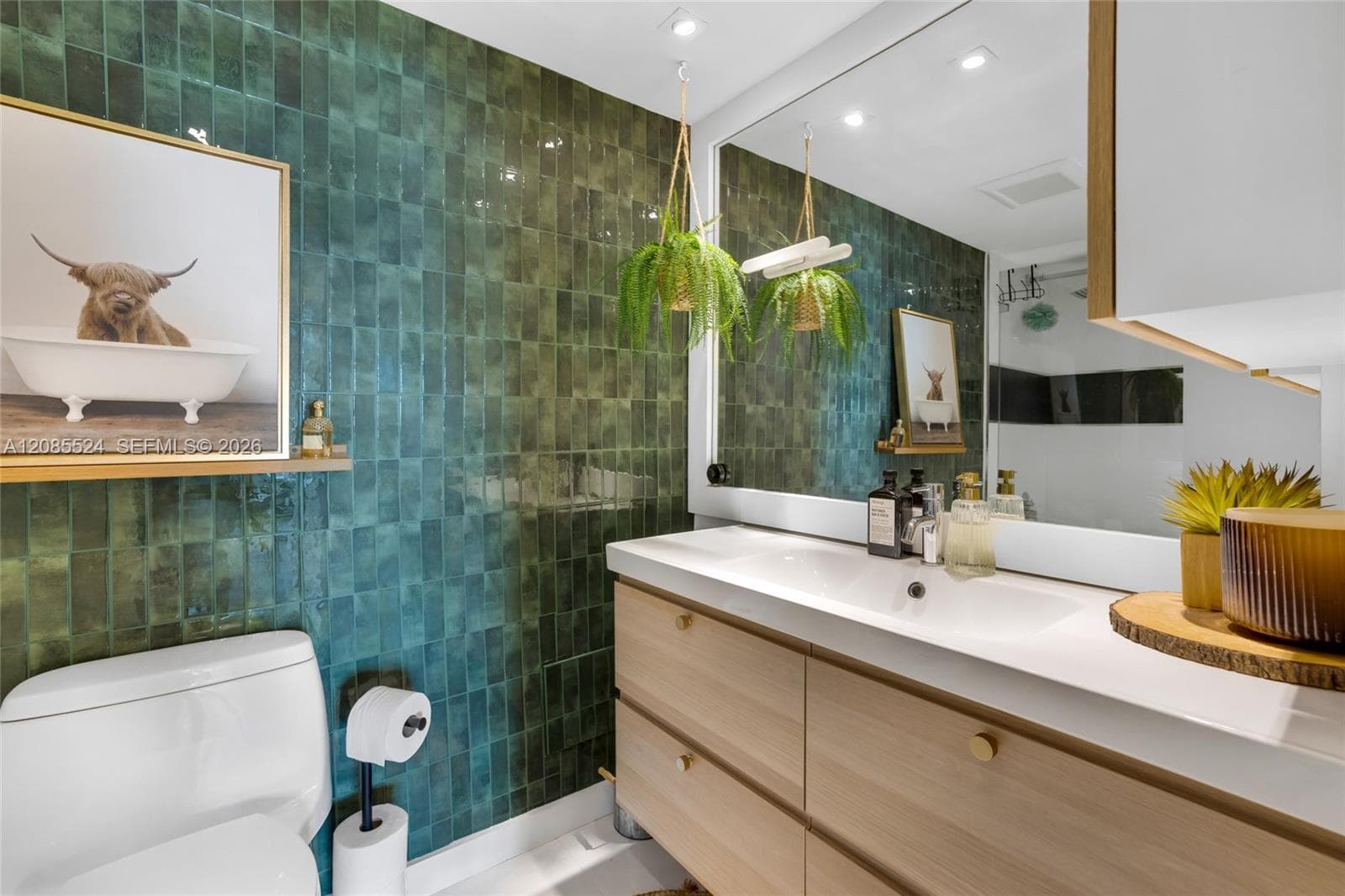 AQUASOL CONDO · #11E in Miami Beach - Photo 30