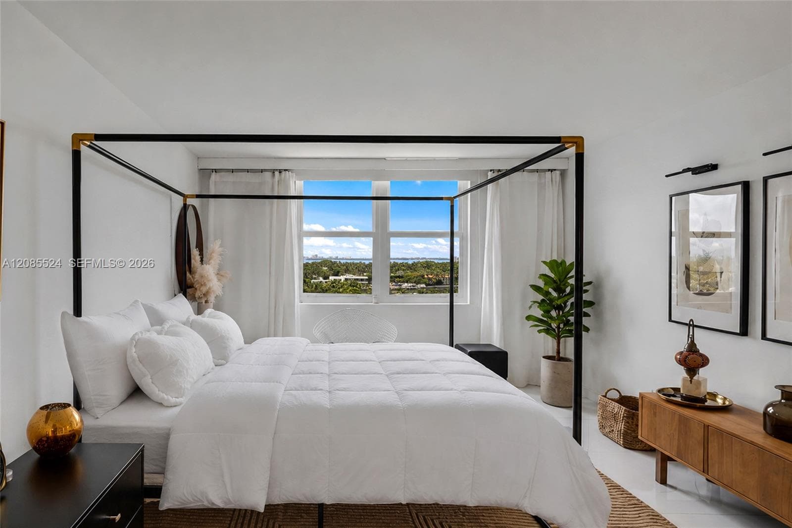 AQUASOL CONDO · #11E in Miami Beach - Photo 25