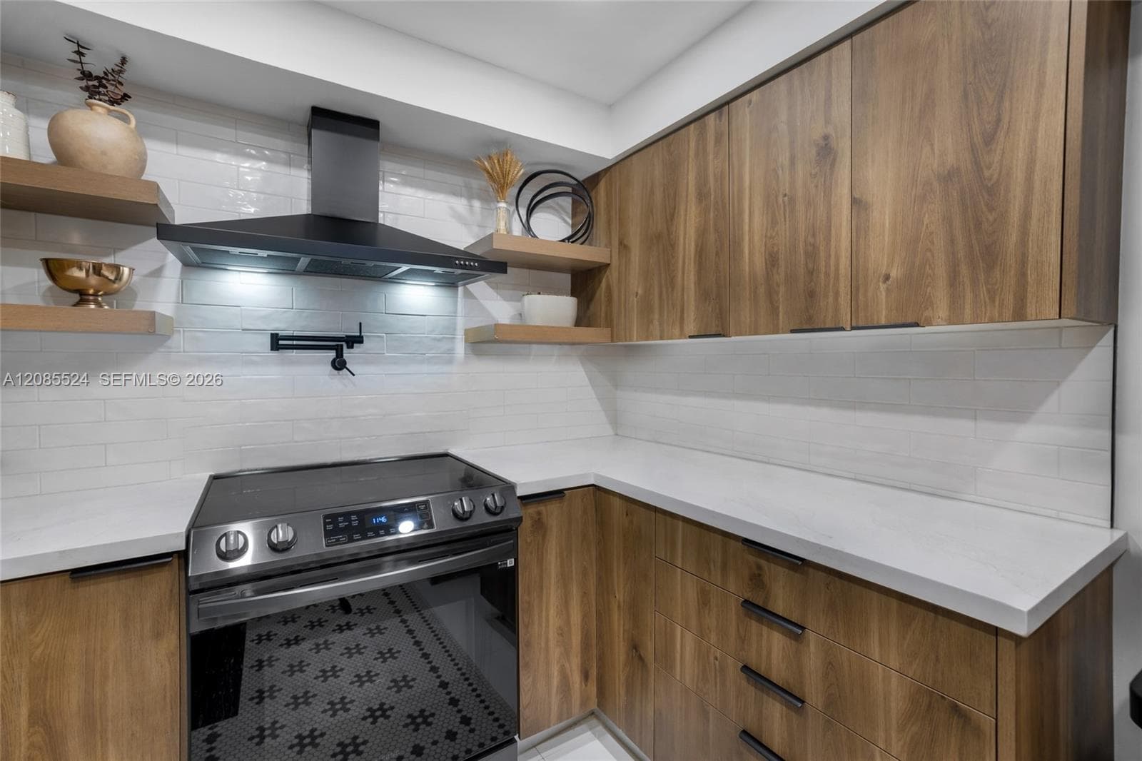 AQUASOL CONDO · #11E in Miami Beach - Photo 21