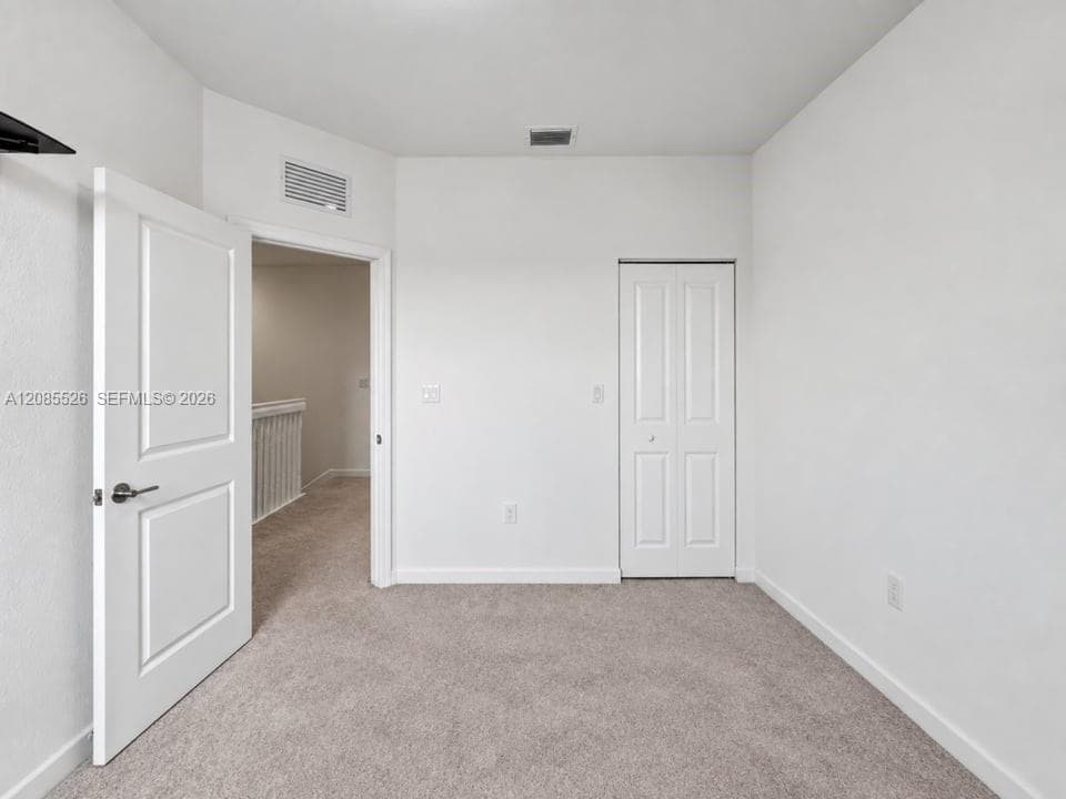 11805 SW 245th Ter photo 7