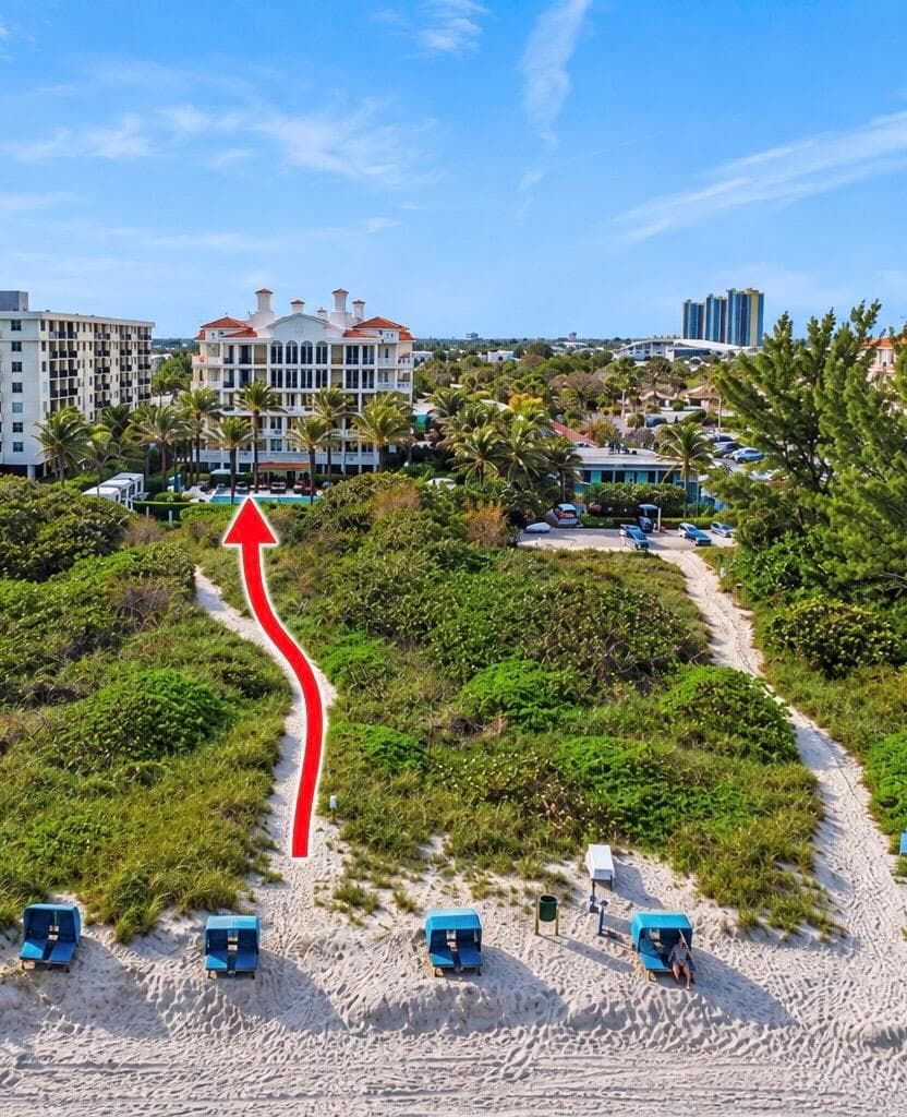 Path to beach