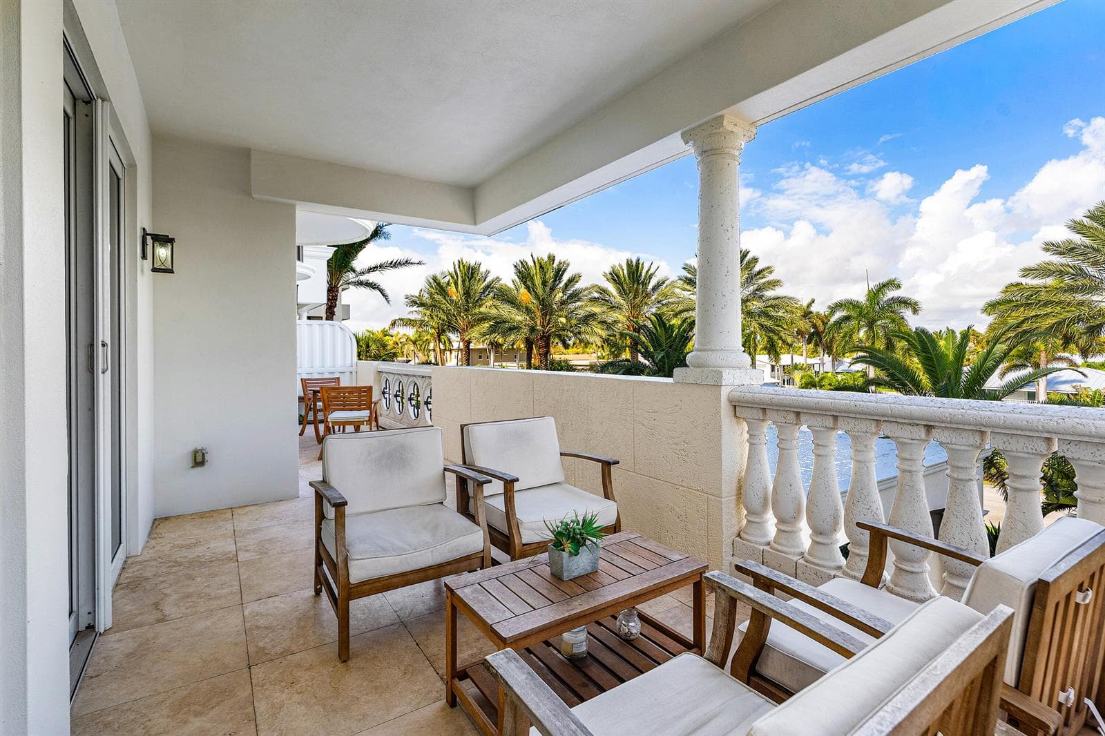 030-155SouthOceanAvenue-305-WestPalmBeac